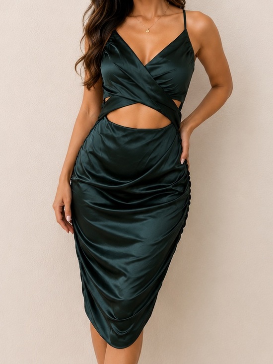 wild fable Dresses & Skirts - NWT WOMENS SIZE M MEDIUM WILD FABLE FOREST GREEN DRESS WITH SKIN SHOWING CUTOUT 